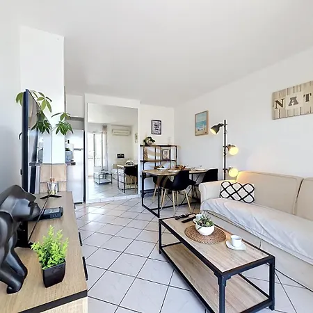 L'atelier 713 - T2 - 15min A Pied Des Plages Fréjus