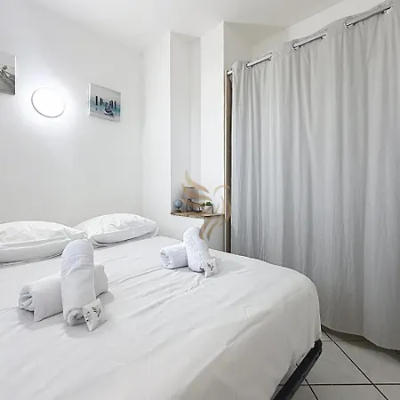L'atelier 713 - T2 - 15min A Pied Des Plages Apartment